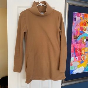 Dudley Stephen’s Cobble Hill tunic turtleneck in Camel Size Small